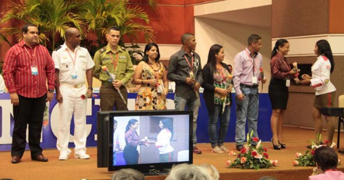 A former leader of the Young Communist Union in Cuba is arrested in Florida