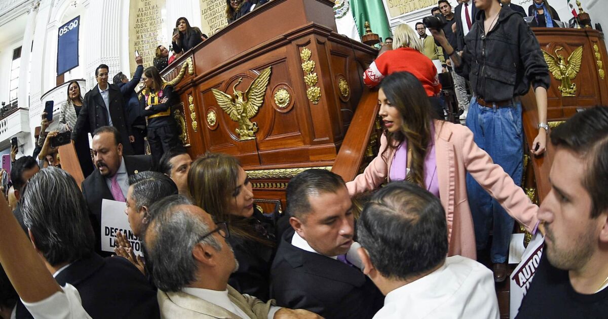 After a fight between deputies, Morena and allies approve the 2026 Economic Package for CDMX