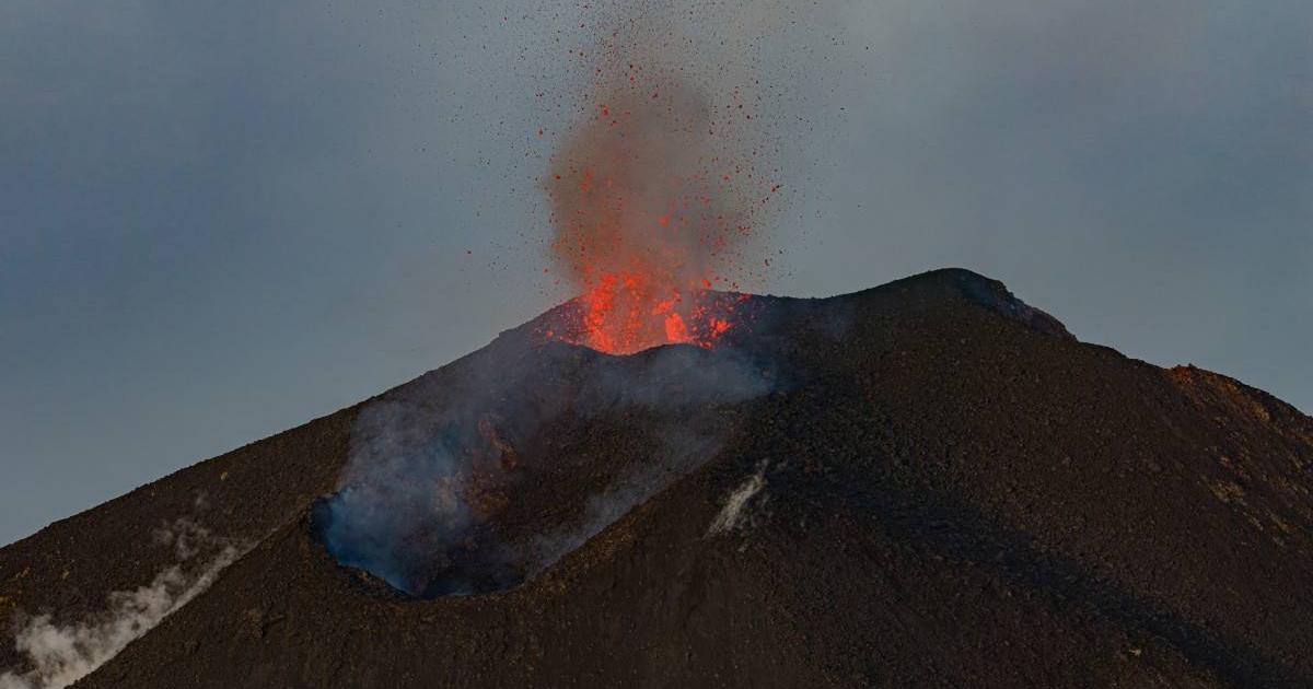 Alert on the Puracé volcano changes from Yellow to Orange due to increase in activity