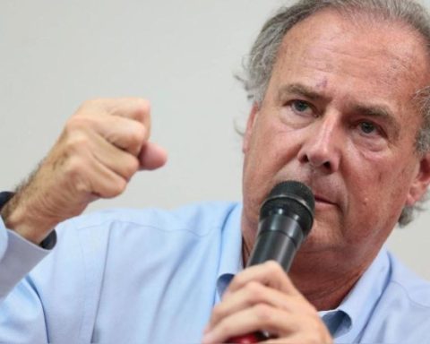 Alfredo Barnechea attacks the JNE: "They don't know who they're dealing with."