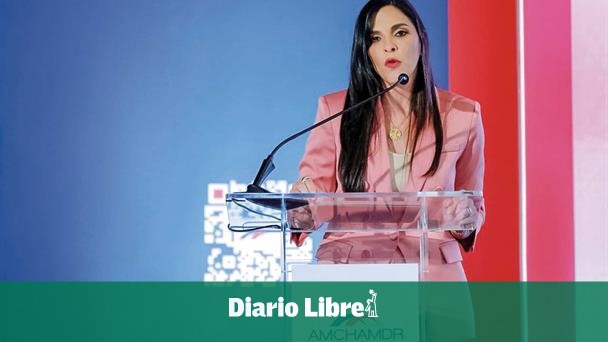 Amchamrd highlights good relations between the DR and the US.