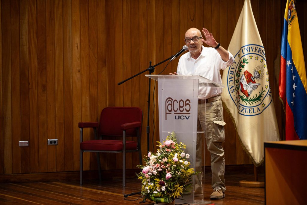 Andrés Caleca advocates a transition without US intervention: "We propose a broad social movement"