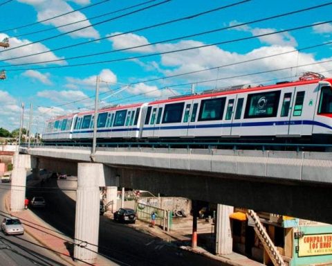 Otra avería en el Metro de Santo Domingo: evacúan tren por falla en sistema de puertas