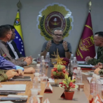 se llevó a cabo una importante reunión con representantes de la Fuerza de Tarea Antidrogas, donde se destacaron los avances