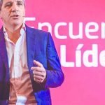 Argentina returns to the debt market with a four-year bond