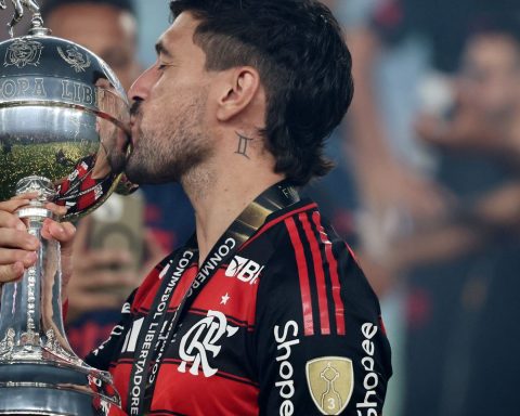 Arrascaeta is a finalist in the traditional King of America award