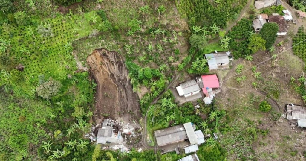 Avalanches in Nariño leave two dead and force 15 families to evacuate