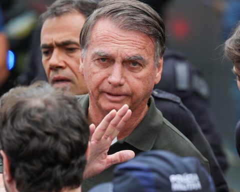 Bolsonaro's defense presents a new domicile request to the STF