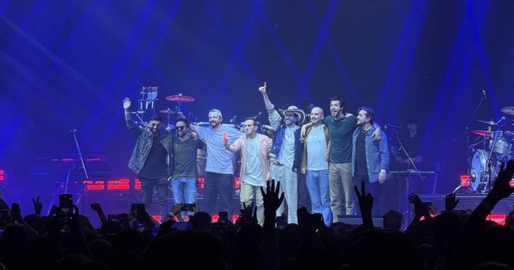 Bonka celebrated 20 years in style and made the Movistar Arena sing on his second concert date in Bogotá