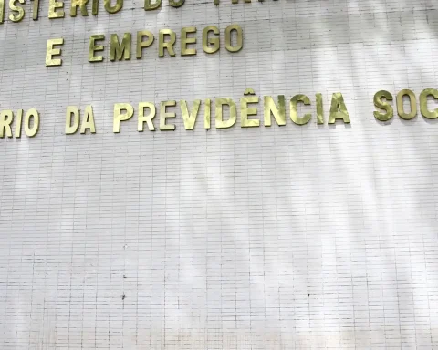 Brazil creates 85,800 jobs in November