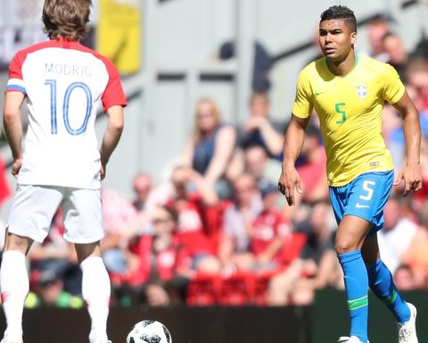 Brazil plays friendlies with France and Croatia