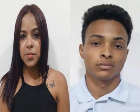 Brothers imprisoned for swindling with the sale of dollars