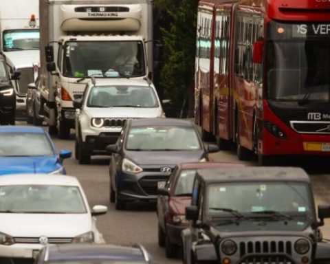 CDMX is going to exempt more cars from paying ownership in 2026