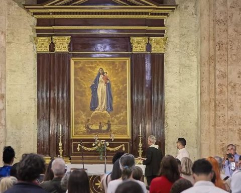 'Cachita' in times of goodbyes and escapes