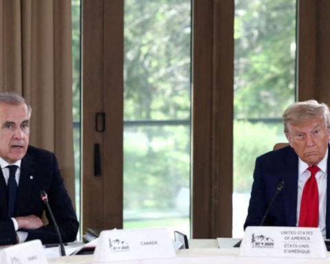 Canada and the United States will begin a bilateral review of the USMCA in January amid trade disputes.