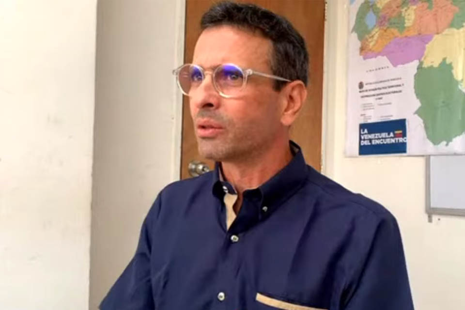 Capriles asks to release all political prisoners before the end of 2025