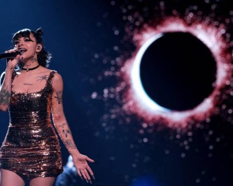 Cazzu celebrates his birthday with a tremendous party and announces a new stage in his life