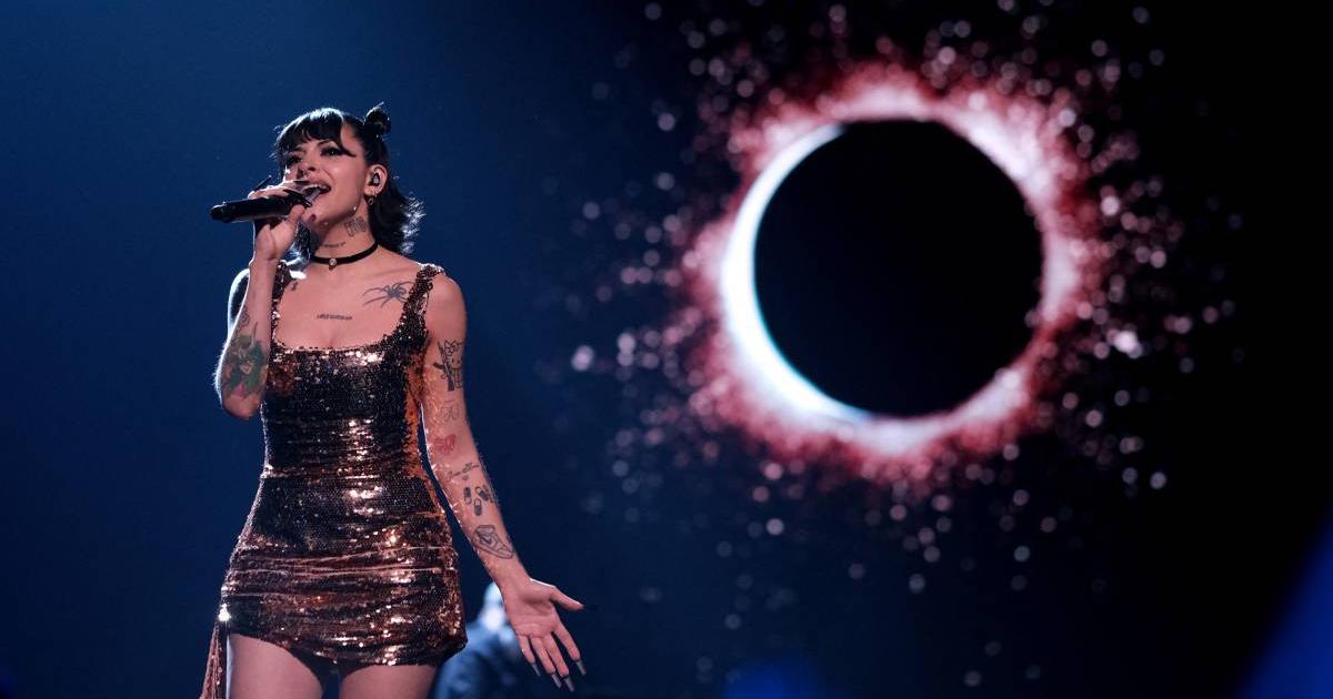 Cazzu celebrates his birthday with a tremendous party and announces a new stage in his life