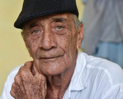 Celebrate Delfín Prats in his eighties