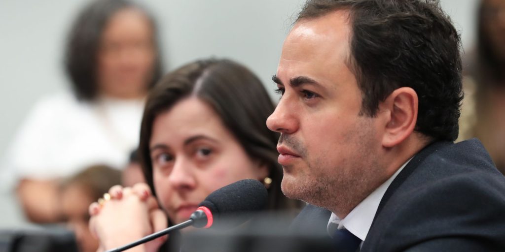 Chamber decides to suspend Glauber Braga for 6 months