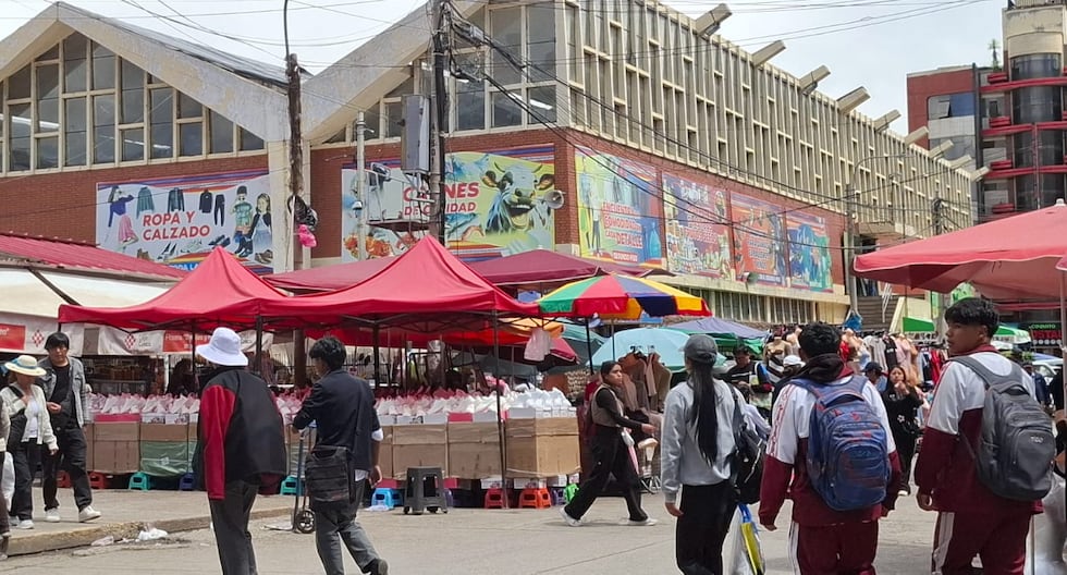 Christmas: Small businesses suffer to compete with importers