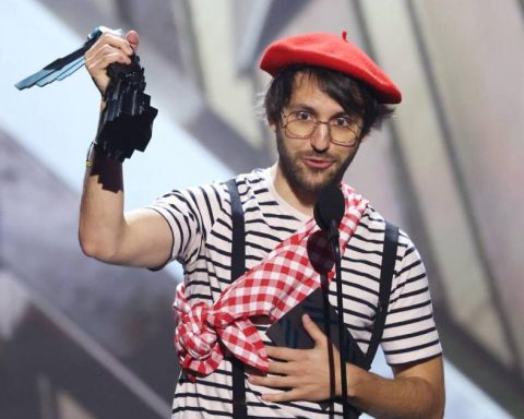 'Clair Obscur' breaks records at the Game Awards 2025: 9 awards for the French video game