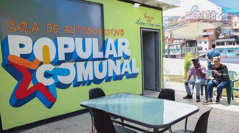 Communal circuits of Caracas must integrate thought tanks