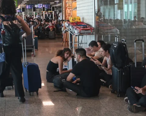 Congonhas passengers report tiredness and lack of airline support