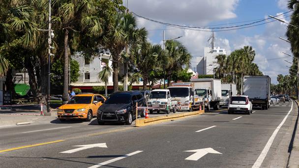 Controversy on the Malecón: roadway exceeds 30 centimeters generates chaos