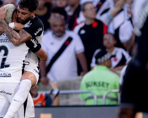 Corinthians beats Vasco and wins fourth Brazilian Cup title