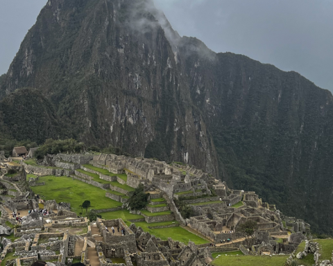 Crash of two trains en route to Machu Picchu leaves at least 15 injured
