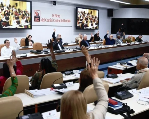 IX Pleno del Comité Central del PCC