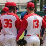 Peloteros cubanos de la categoría sub-18