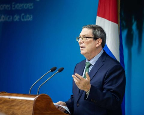 Cuban Foreign Minister criticizes the Nobel Prize for silence in the face of US aggression