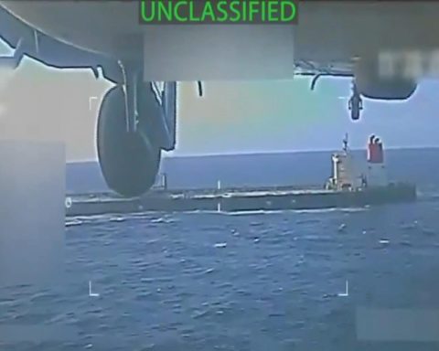 Cuban government condemns US confiscation of an oil tanker off the Venezuelan coast