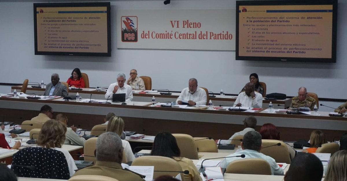 Cubans applaud the reduction of the Plenary Session of the Central Committee: "Let Parliament do the same, totally..."