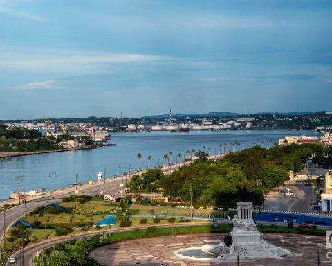 Cuba's recovery begins by strengthening its private sector and recovering its diaspora