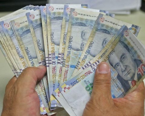 December 2025 bonus: payment dates, amounts and who receives it in Peru