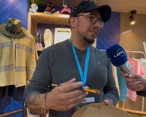 Deprived of liberty exhibit their art and entrepreneurship at Expoartesanías 2025