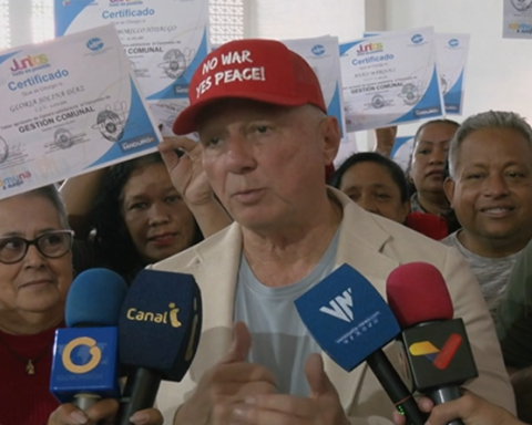 Diploma “More Human City” promotes community organization and management