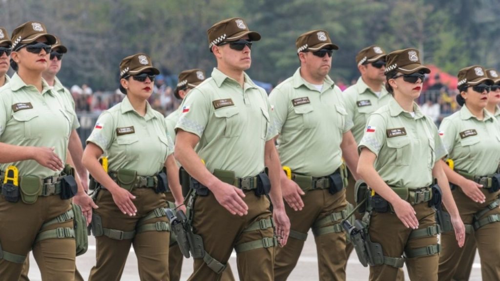 Do you want to work as a Carabinero in Chile? These are the vacancies with salaries of almost 2 million d