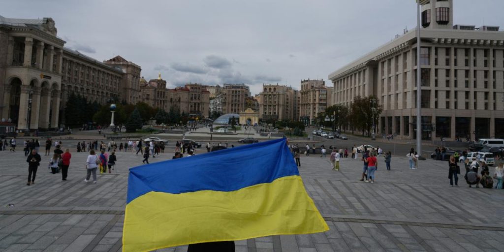 ECB's Rehn sees downside risks to inflation and urges action on Ukraine financing