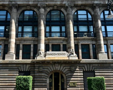Economists predict that Banxico will cut the interest rate to 7%