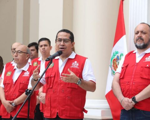 Elections 2026: 1,432 lists of candidates and 6,963 resumes were presented