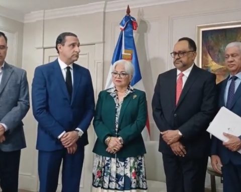 Executive submits police reform project to Congress