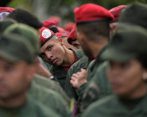 FANB assures that it monitors energy complexes in the midst of tension with the United States