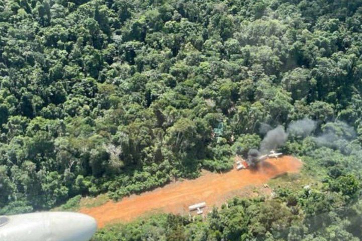 Fanb destroys eight aircraft and four drug trafficking camps in Amazonas