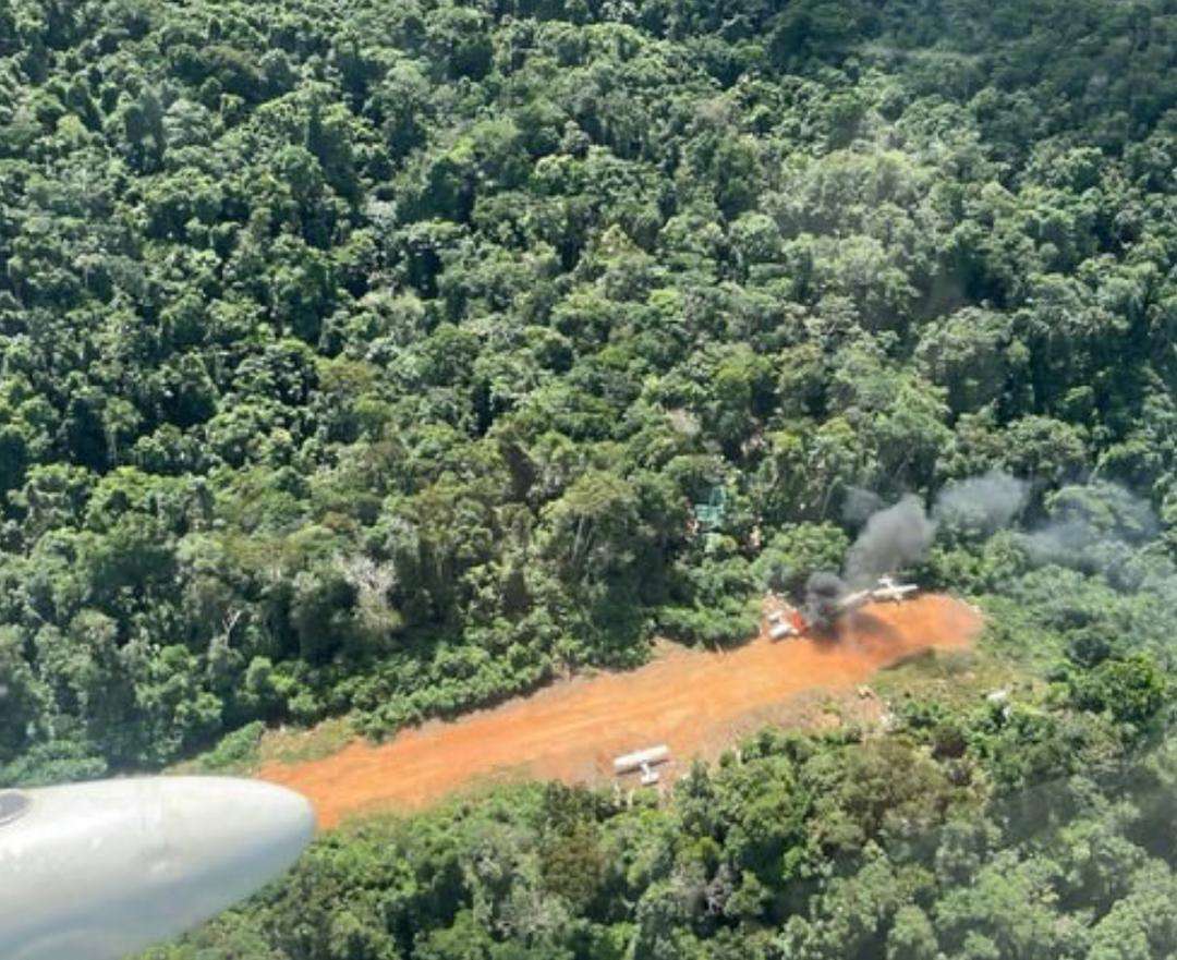 Fanb destroys eight aircraft and four drug trafficking camps in Amazonas
