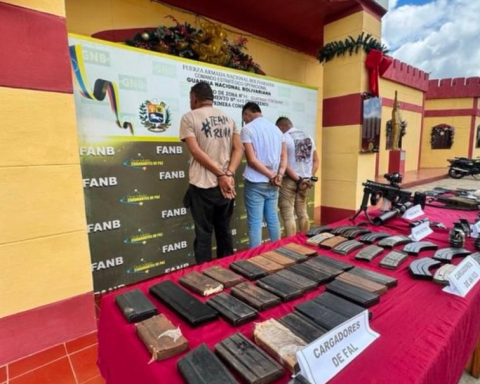 Fanb took over the camp of the Tres Raíces criminal group with war material