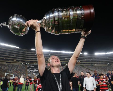 Filipe Luís' Flamengo aspires to a second title in a week after winning Libertadores